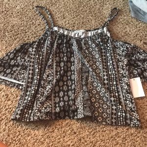 Off the shoulder shirt!